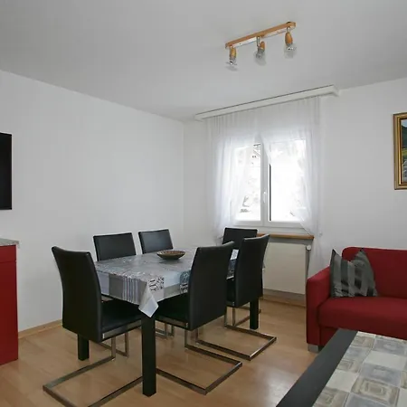 Baron / Baronesse Apartments Leukerbad Room photo