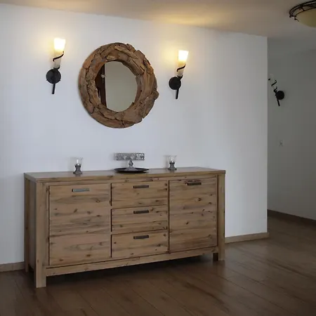 Baron / Baronesse Apartments Leukerbad Room photo